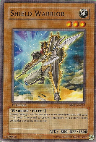 Shield Warrior [Duelliste Pack 8 : Yusei Fudo] [DP08-EN007] 