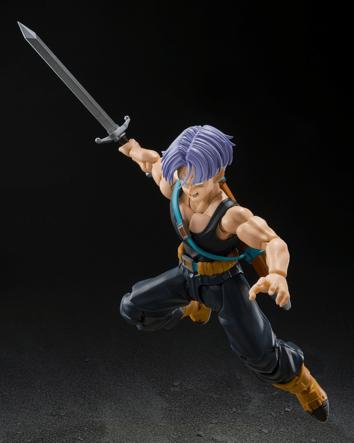 TAMASHII NATIONS - Dragon Ball Z - Trunks - (PREORDER) April 15, 2027