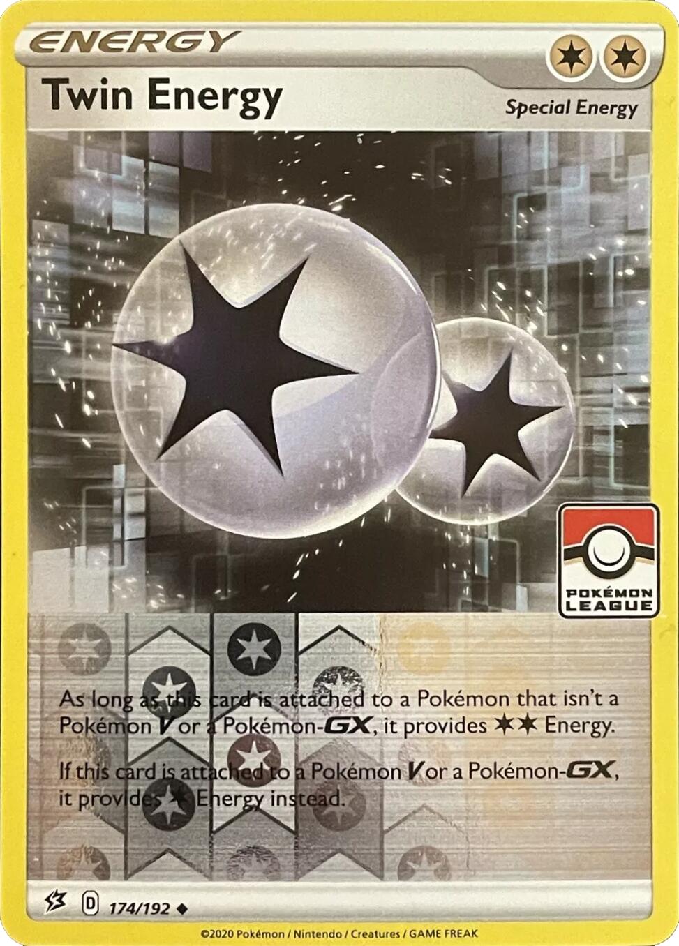 Twin Energy (174/192) [League & Championship Cards] - Pokémon - Card Brawlers | Quebec | Canada |