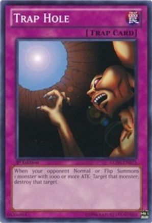 Trap Hole [LCJW-EN073] Common - Yu-Gi-Oh! - Card Brawlers | Quebec | Canada |
