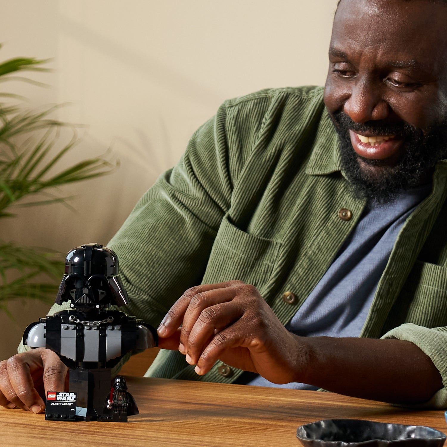 LEGO - Star Wars - Darth Vader™ Bust - Building Kit - 75439
