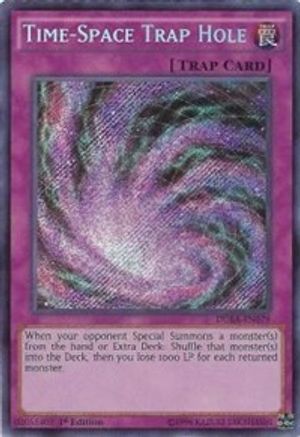 Time-Space Trap Hole [DUEA-EN079] Secret Rare - Yu-Gi-Oh! - Card Brawlers | Quebec | Canada |
