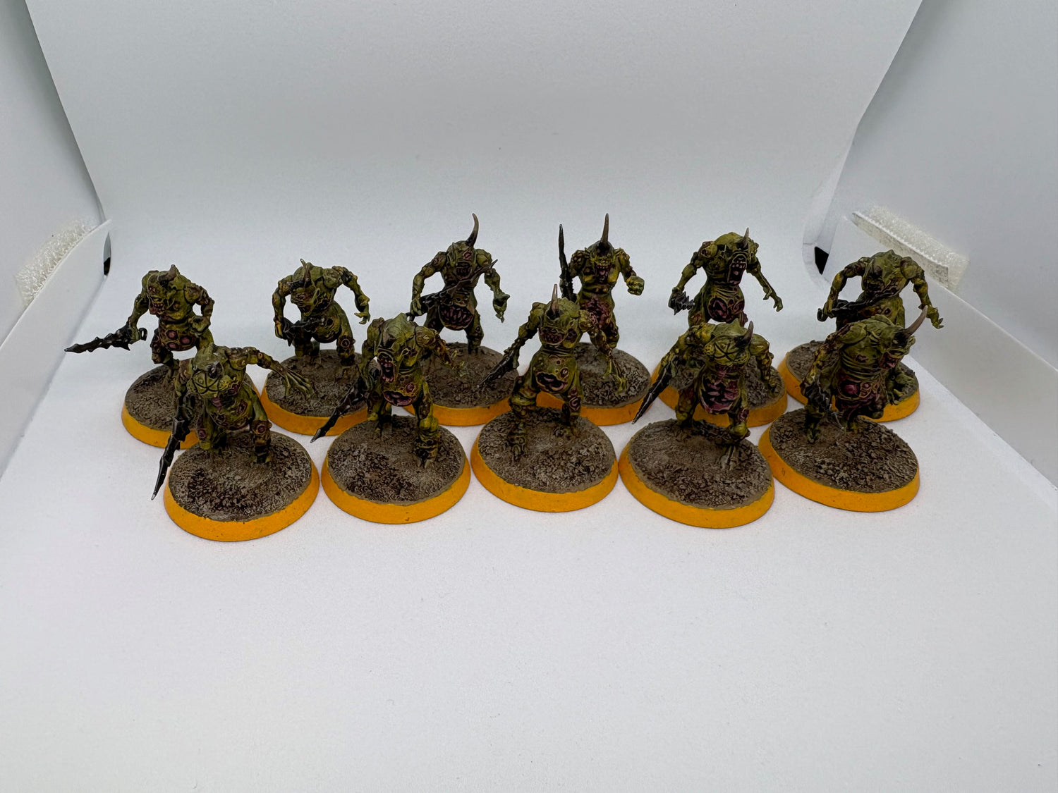 Plaguebearers (Yellow) (USED) (1) - Games Workshop - Card Brawlers | Quebec | Canada |