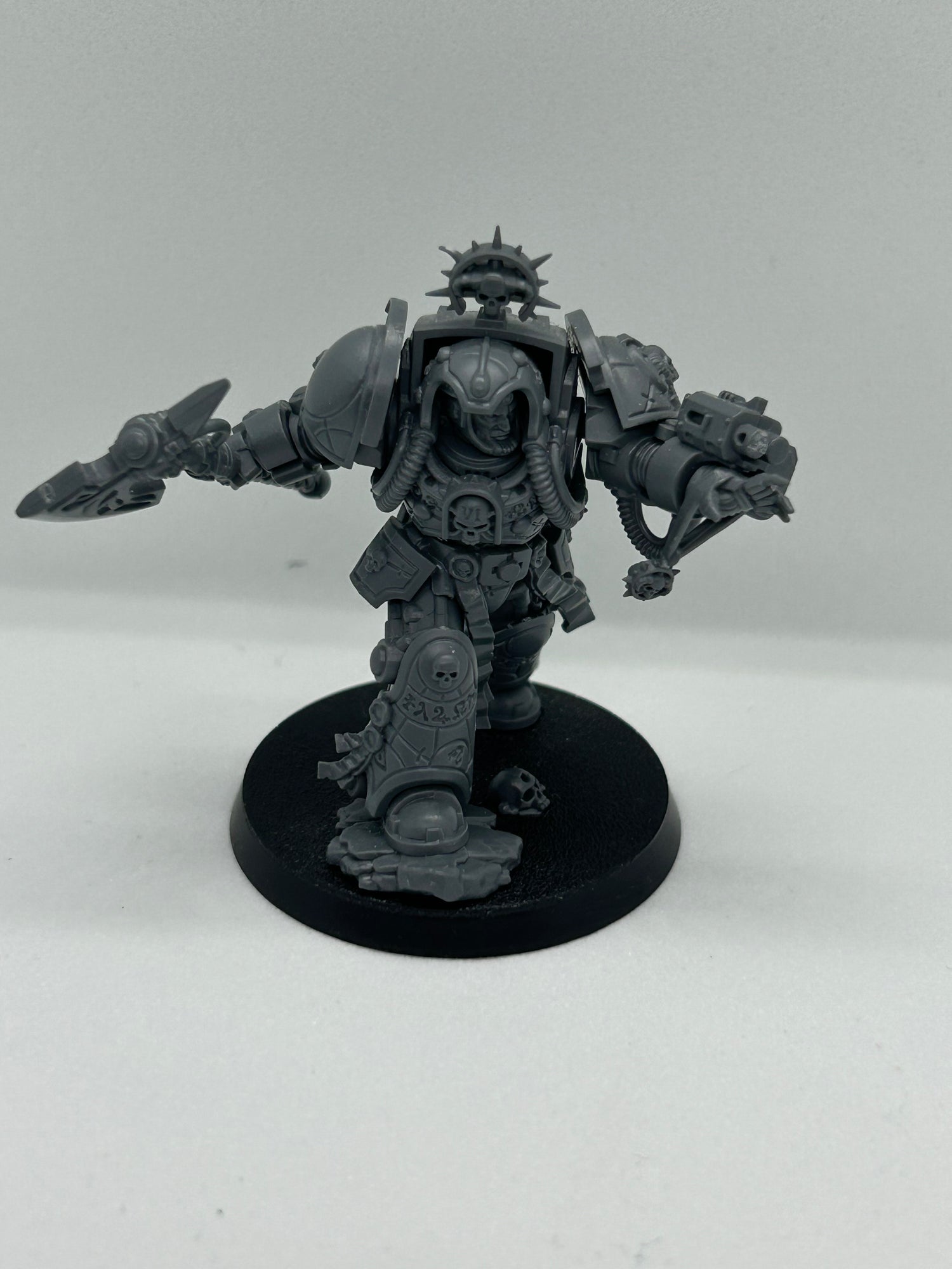 Space Marines: Librarian in Terminator Armor (USED) - Games Workshop - Card Brawlers | Quebec | Canada |