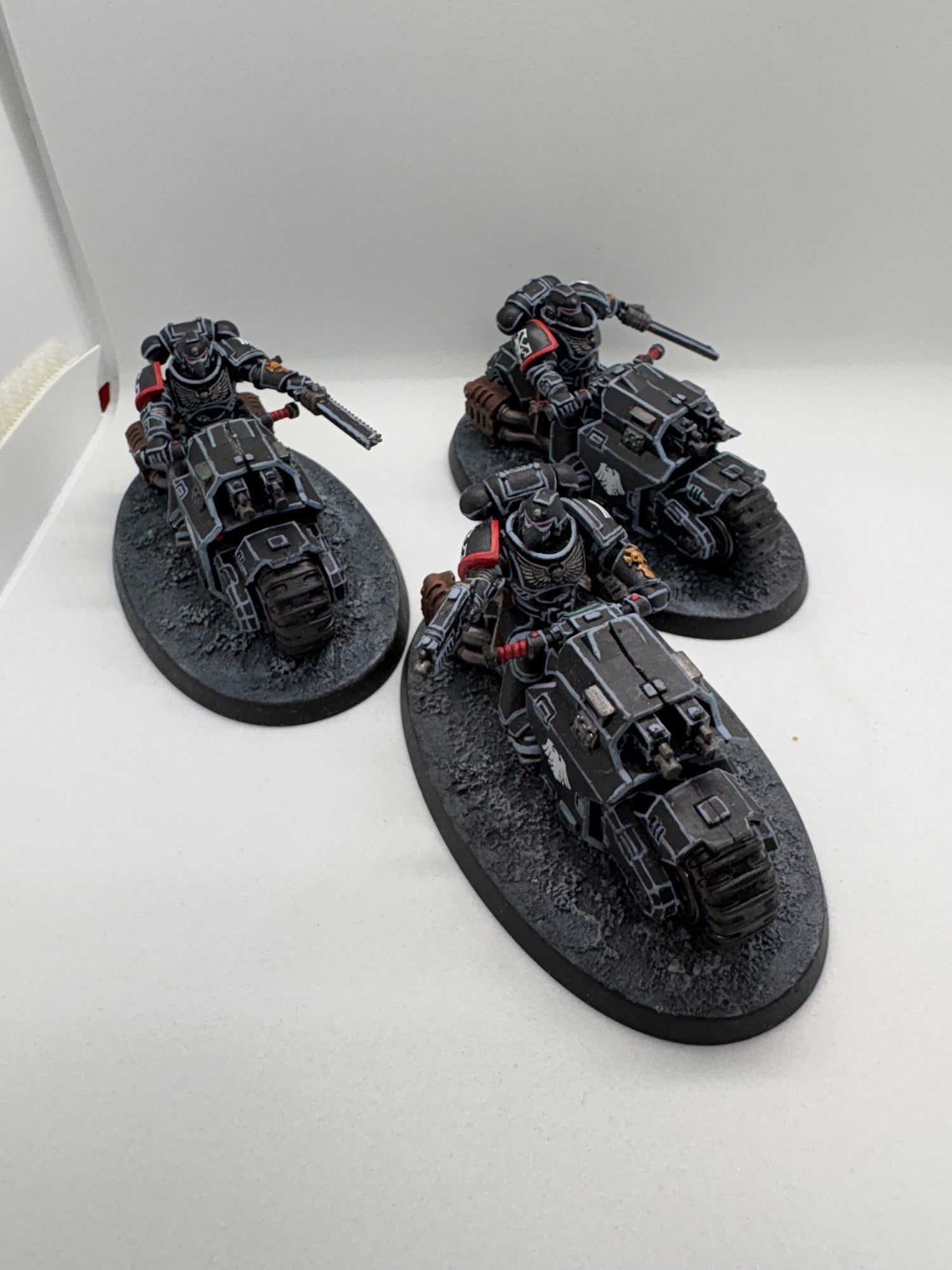 Warhammer 40k - Space Marines - Outriders (USED) (Painted) - Games Workshop - Card Brawlers | Quebec | Canada |