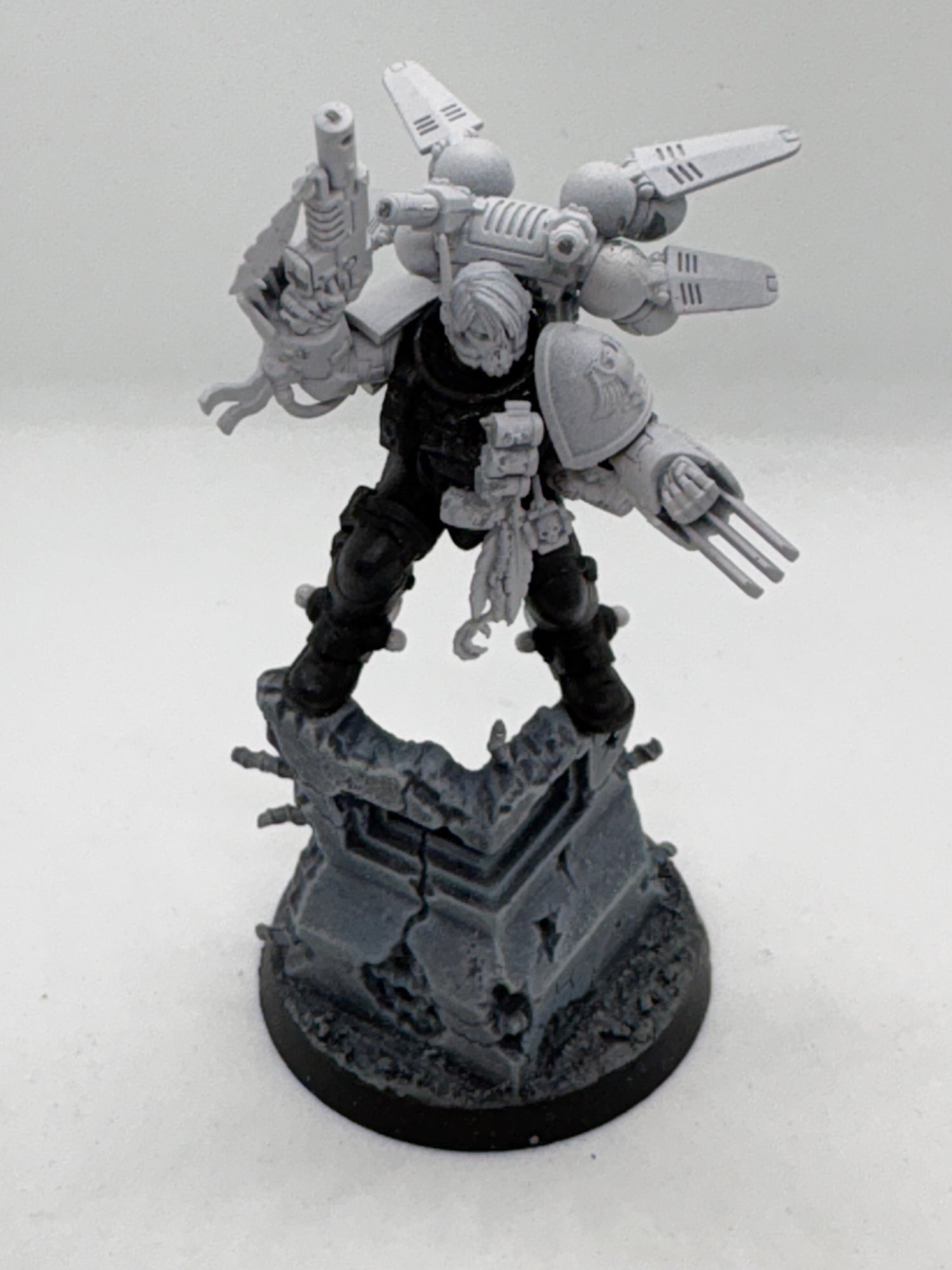 Warhammer 40k - Raven Guard - Kayvaan Shrike (USED) - Games Workshop - Card Brawlers | Quebec | Canada |