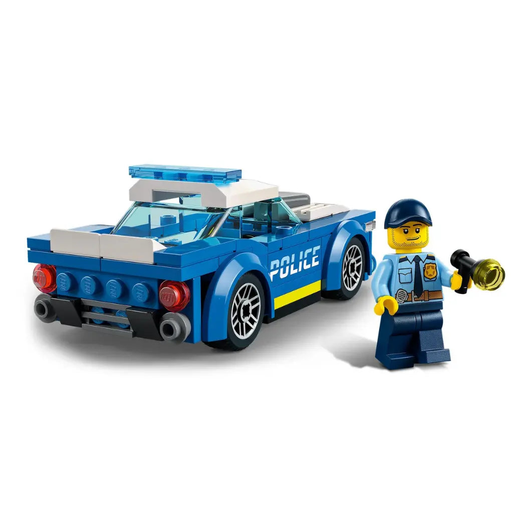 Back of LEGO City Police Car box showing the vehicle's dimensions and a play scene with a police officer.