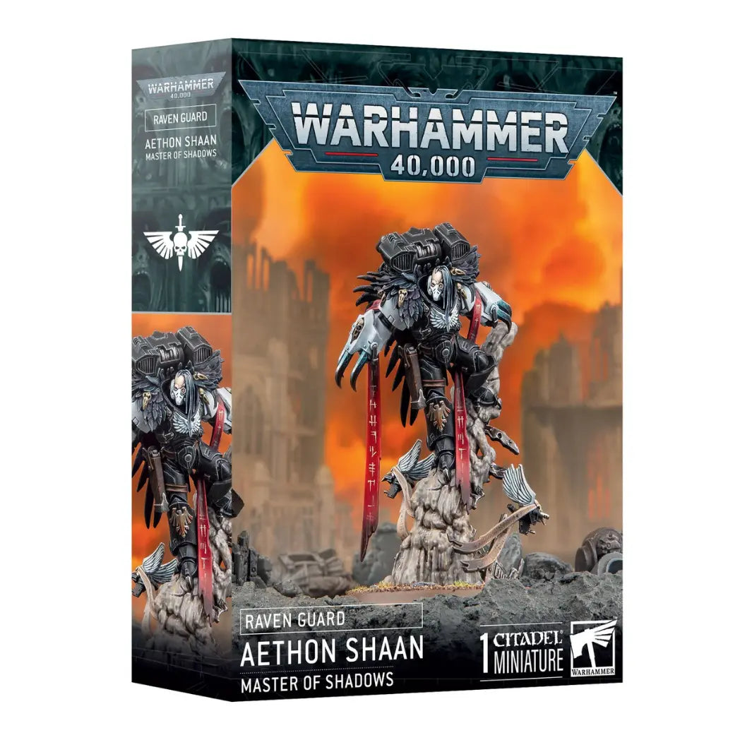 Warhammer 40,000 Raven Guard Aethon Shaan box featuring a Master of Shadows in black armor with lightning claws atop a stone pillar.
