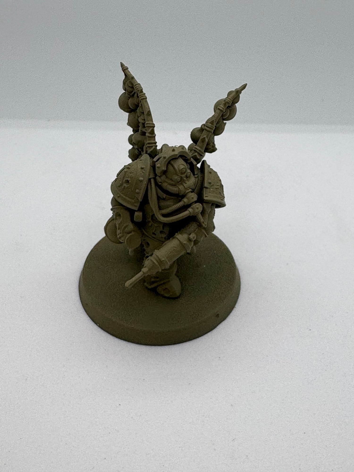 Biologus Putrifier (PRIMED) (USED) - Card Brawlers
