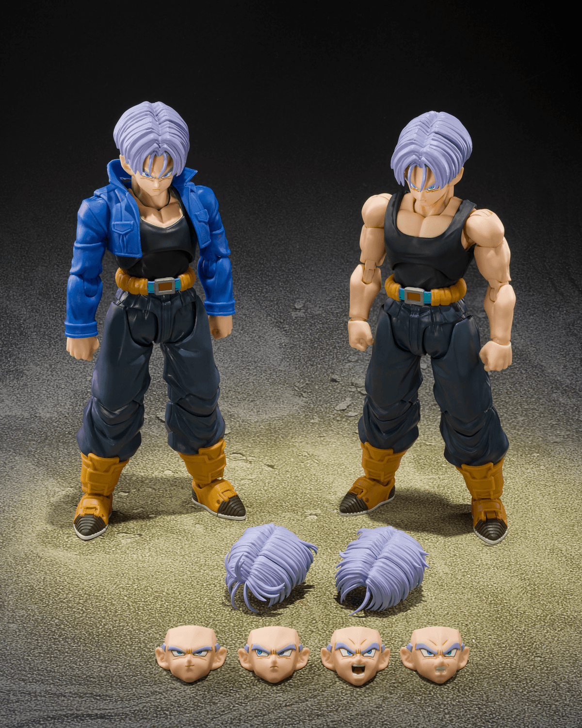 TAMASHII NATIONS - Dragon Ball Z - Trunks - (PREORDER) April 15, 2027